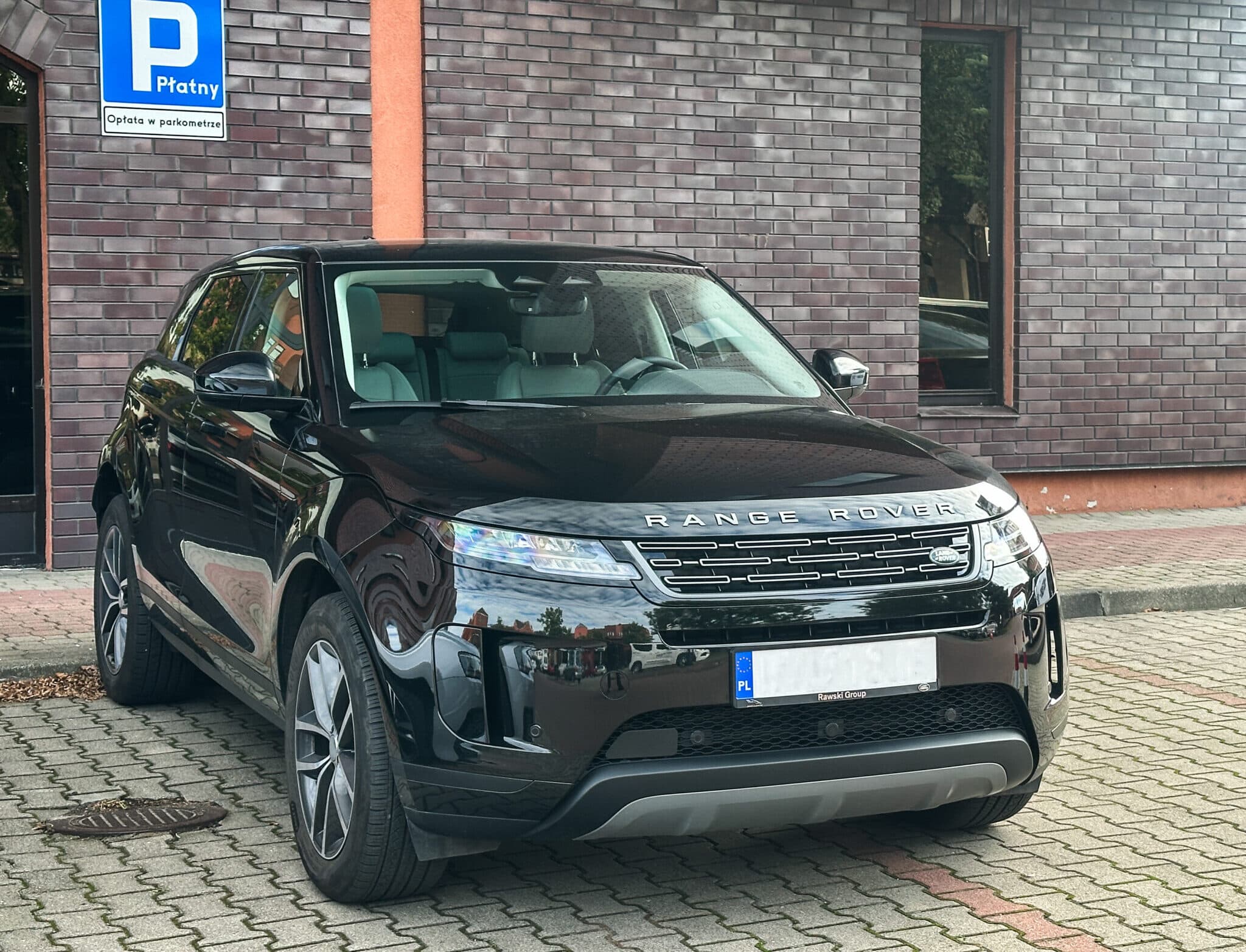 Wynajem Range Rover Evoque