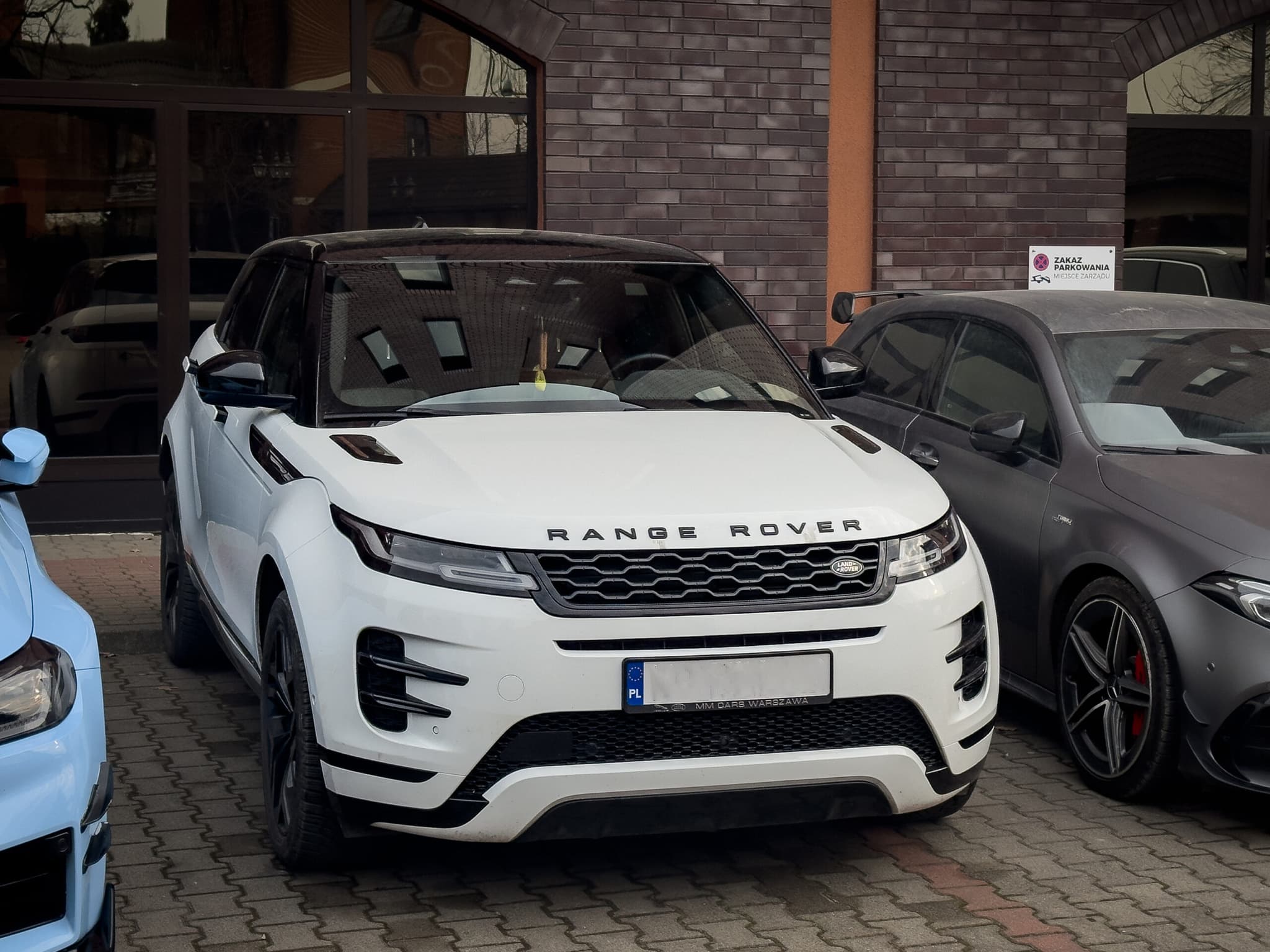 Wynajem Range Rover Evoque
