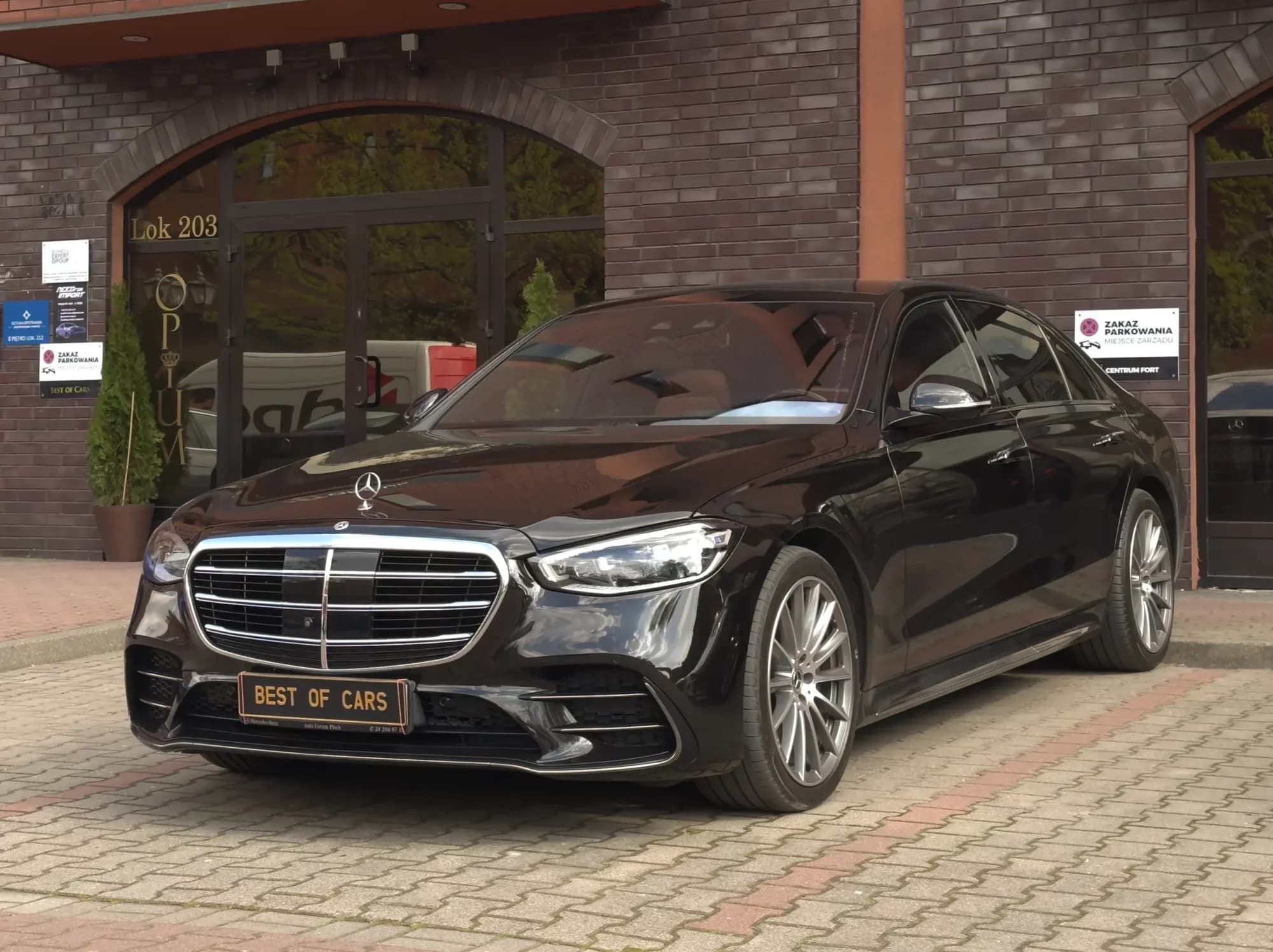 Wynajem Mercedes S580e